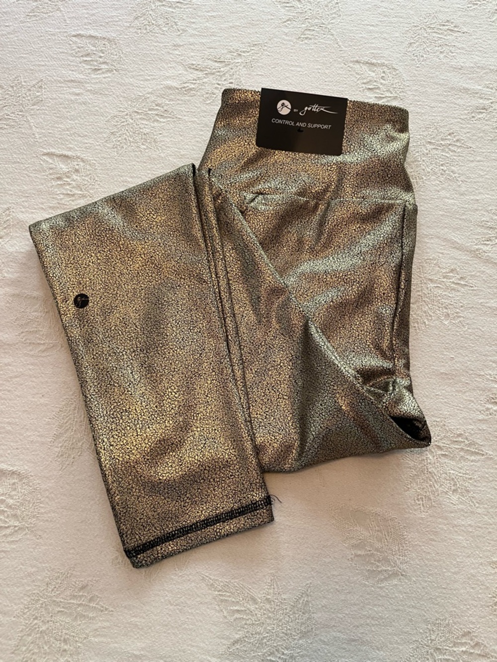 Halloween X by Gottex gold metallic leggings size M